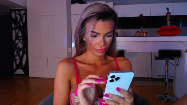Gallery image thumbnail from D_y_y's myfreecams stream on, 05/24/2023, 02:58 image 19 of 20