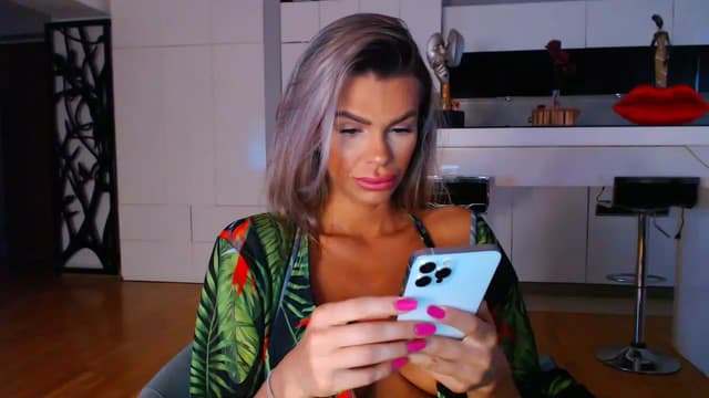 Gallery image thumbnail from D_y_y's myfreecams stream on, 05/29/2023, 04:00 image 3 of 20