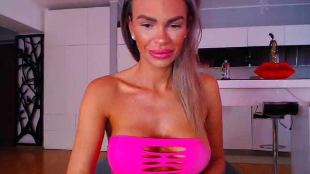 Gallery image thumbnail from D_y_y's myfreecams stream on, 06/10/2023, 04:21 image 2 of 20
