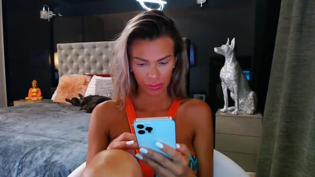 Gallery image thumbnail from D_y_y's myfreecams stream on, 07/08/2023, 04:39 image 17 of 20