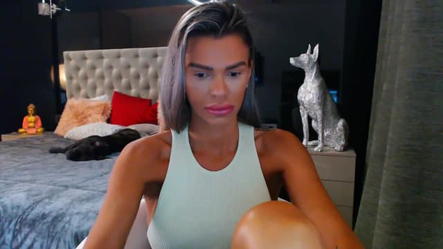 Gallery image thumbnail from D_y_y's myfreecams stream on, 07/14/2023, 03:53 image 16 of 20