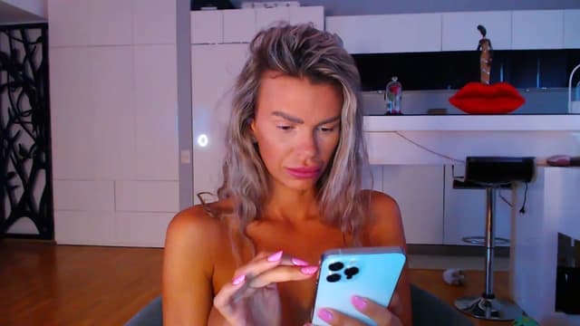 Gallery image thumbnail from D_y_y's myfreecams stream on, 08/16/2023, 04:34 image 14 of 20