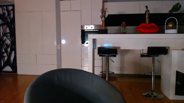 Gallery image thumbnail from D_y_y's myfreecams stream on, 10/16/2023, 04:35 image 10 of 20