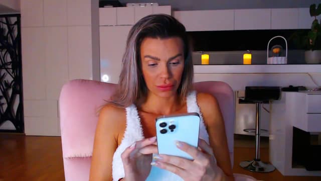 Gallery image thumbnail from D_y_y's myfreecams stream on, 11/18/2023, 05:53 image 13 of 20