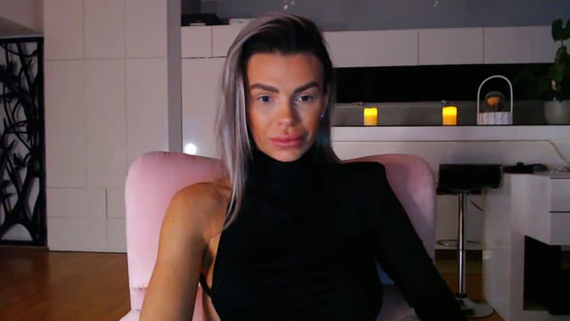Gallery image thumbnail from D_y_y's myfreecams stream on, 11/19/2023, 03:52 image 11 of 20
