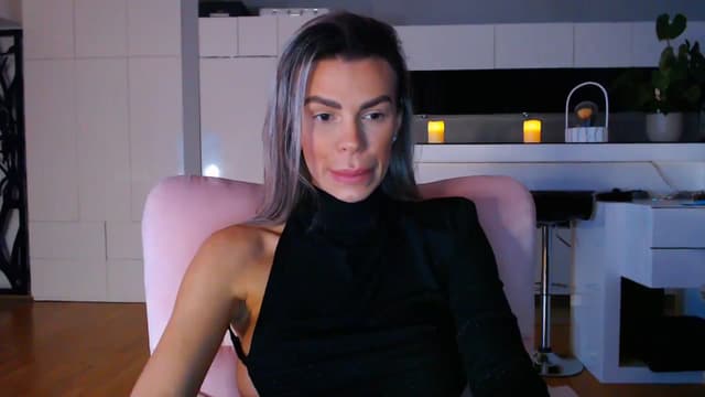 Gallery image thumbnail from D_y_y's myfreecams stream on, 11/19/2023, 05:57 image 9 of 20