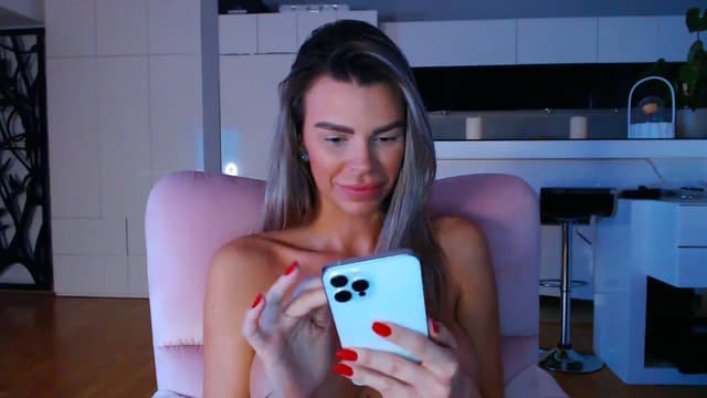 Gallery image thumbnail from D_y_y's myfreecams stream on, 11/30/2023, 06:10 image 17 of 20