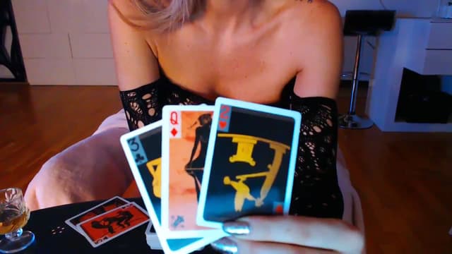 Gallery image thumbnail from D_y_y's myfreecams stream on, 01/08/2024, 05:33 image 15 of 20