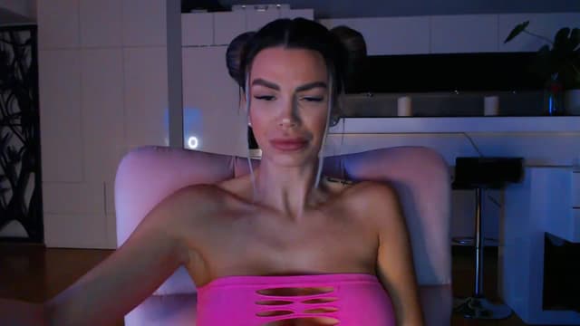 Gallery image thumbnail from D_y_y's myfreecams stream on, 01/29/2024, 06:14 image 1 of 20