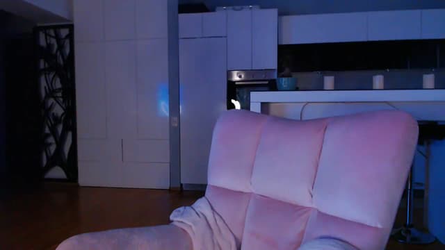 Gallery image thumbnail from D_y_y's myfreecams stream on, 09/20/2024, 04:27 image 18 of 20