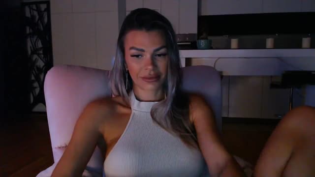 Gallery image thumbnail from D_y_y's myfreecams stream on, 09/20/2024, 04:27 image 2 of 20