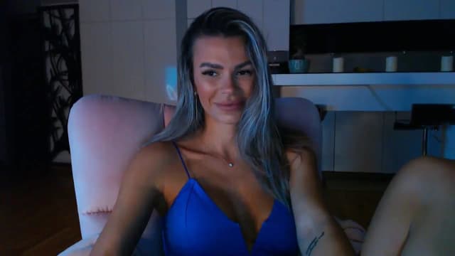 Gallery image thumbnail from D_y_y's myfreecams stream on, 09/25/2024, 04:30 image 9 of 20