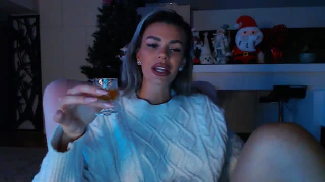 Gallery image thumbnail from D_y_y's myfreecams stream on, 12/17/2024, 05:58 image 10 of 20