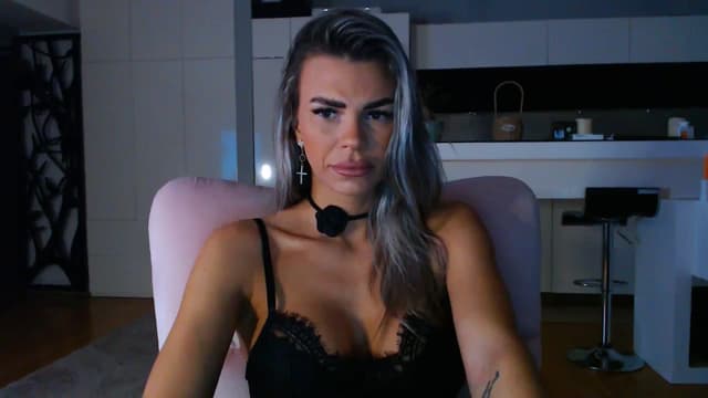 Gallery image thumbnail from D_y_y's myfreecams stream on, 03/15/2025, 05:27 image 4 of 20