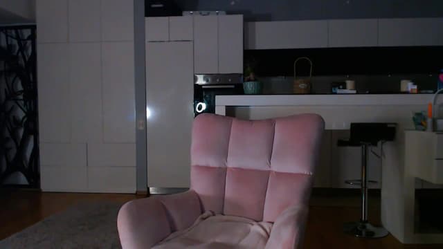 Gallery image thumbnail from D_y_y's myfreecams stream on, 03/28/2025, 04:40 image 2 of 20