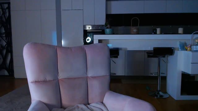Gallery image thumbnail from D_y_y's myfreecams stream on, 04/10/2025, 05:06 image 1 of 20