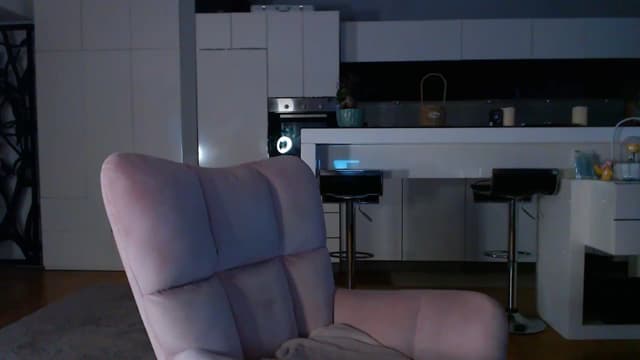 Gallery image thumbnail from D_y_y's myfreecams stream on, 04/10/2025, 05:06 image 5 of 20