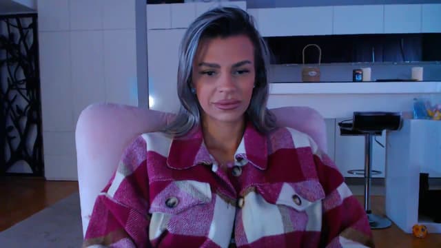 Gallery image thumbnail from D_y_y's myfreecams stream on, 04/11/2025, 04:50 image 17 of 20