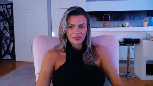 Gallery image thumbnail from D_y_y's myfreecams stream on, 05/11/2025, 04:41 image 10 of 20