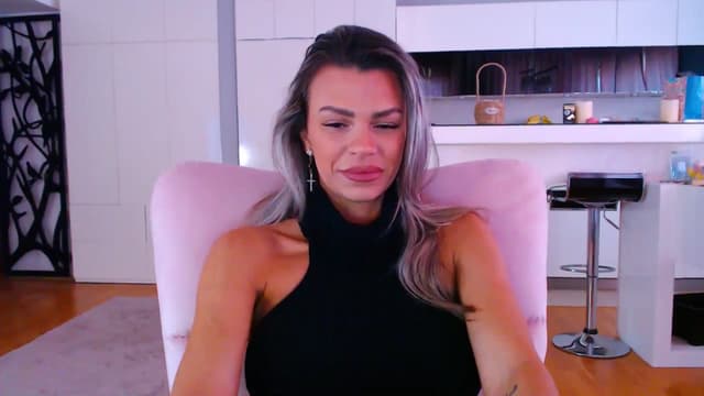 Gallery image thumbnail from D_y_y's myfreecams stream on, 05/11/2025, 04:41 image 8 of 20