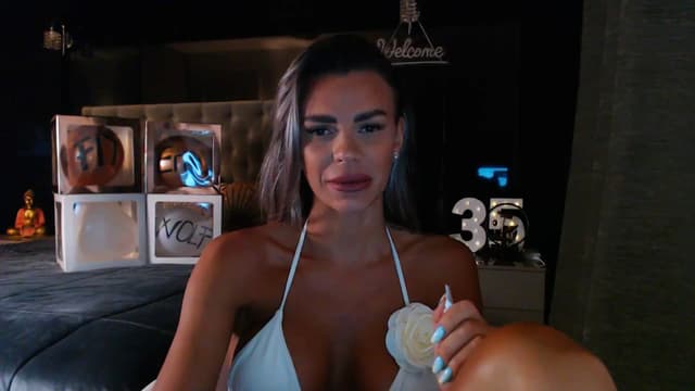 Gallery image thumbnail from D_y_y's myfreecams stream on, 07/06/2025, 04:36 image 14 of 20