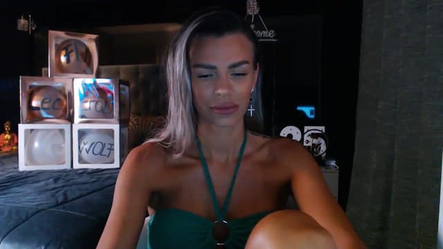 Gallery image thumbnail from D_y_y's myfreecams stream on, 07/11/2025, 05:03 image 12 of 20