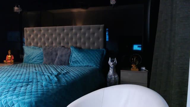 Gallery image thumbnail from D_y_y's myfreecams stream on, 09/01/2025, 05:29 image 18 of 20