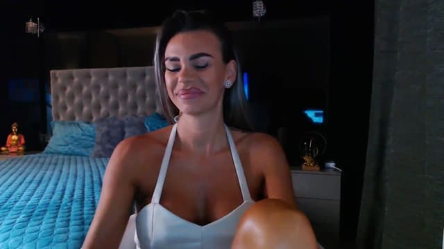 Gallery image thumbnail from D_y_y's myfreecams stream on, 09/11/2025, 04:45 image 7 of 20