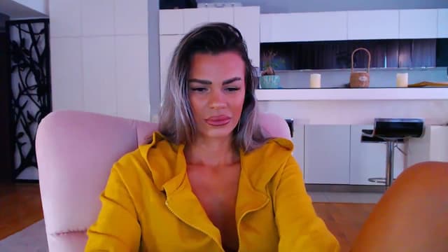 Gallery image thumbnail from D_y_y's myfreecams stream on, 09/16/2025, 05:02 image 19 of 20