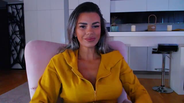 Gallery image thumbnail from D_y_y's myfreecams stream on, 09/16/2025, 05:02 image 13 of 20
