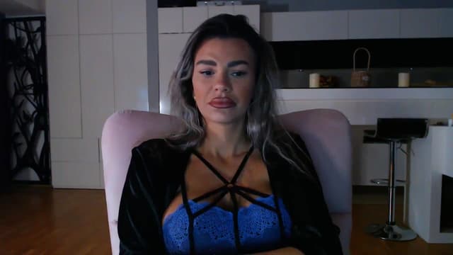 Gallery image thumbnail from D_y_y's myfreecams stream on, 10/02/2025, 03:09 image 15 of 20