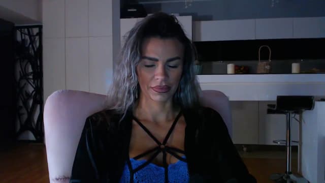 Gallery image thumbnail from D_y_y's myfreecams stream on, 10/02/2025, 04:54 image 11 of 20