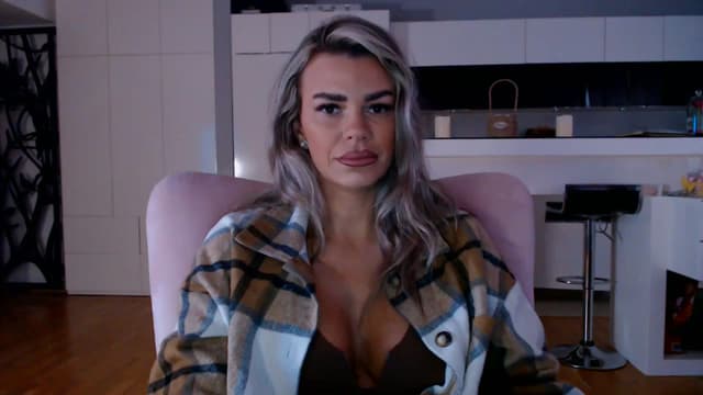 Gallery image thumbnail from D_y_y's myfreecams stream on, 11/04/2025, 05:59 image 16 of 20