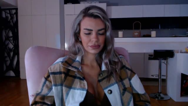 Gallery image thumbnail from D_y_y's myfreecams stream on, 11/04/2025, 05:59 image 14 of 20
