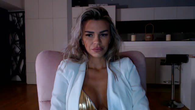 Gallery image thumbnail from D_y_y's myfreecams stream on, 11/10/2025, 04:07 image 11 of 20