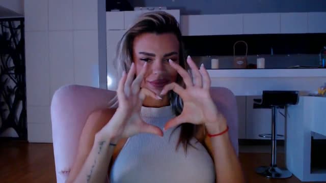 Gallery image thumbnail from D_y_y's myfreecams stream on, 12/02/2025, 06:05 image 14 of 20