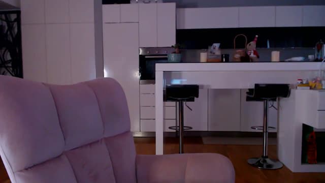 Gallery image thumbnail from D_y_y's myfreecams stream on, 12/29/2025, 06:45 image 12 of 20