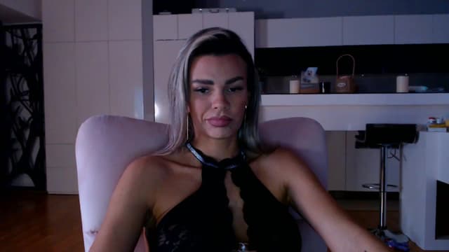 Gallery image thumbnail from D_y_y's myfreecams stream on, 01/09/2026, 06:12 image 11 of 20