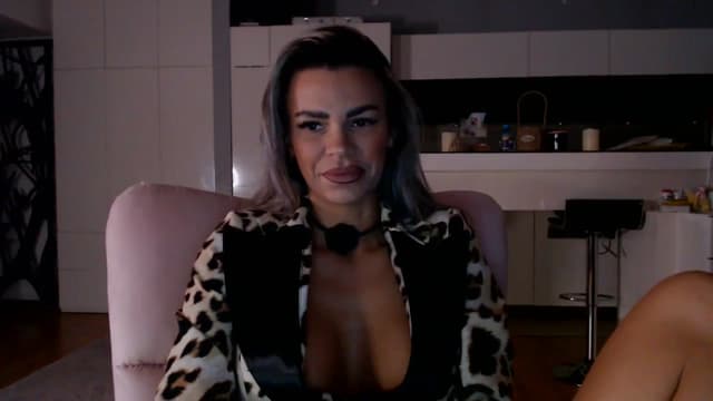 Gallery image thumbnail from D_y_y's myfreecams stream on, 01/27/2026, 06:14 image 11 of 20