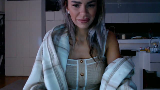 Gallery image thumbnail from D_y_y's myfreecams stream on, 01/31/2026, 06:57 image 9 of 20