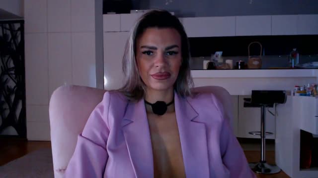 Gallery image thumbnail from D_y_y's myfreecams stream on, 02/14/2026, 06:02 image 18 of 20