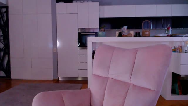 Gallery image thumbnail from D_y_y's myfreecams stream on, 02/21/2026, 06:15 image 18 of 20