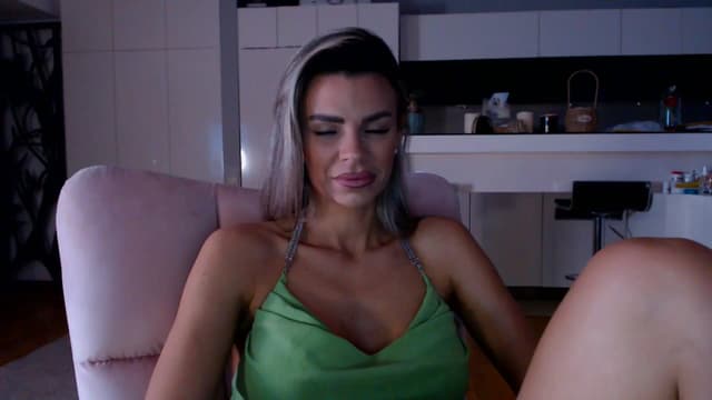 Gallery image thumbnail from D_y_y's myfreecams stream on, 02/22/2026, 05:14 image 10 of 20