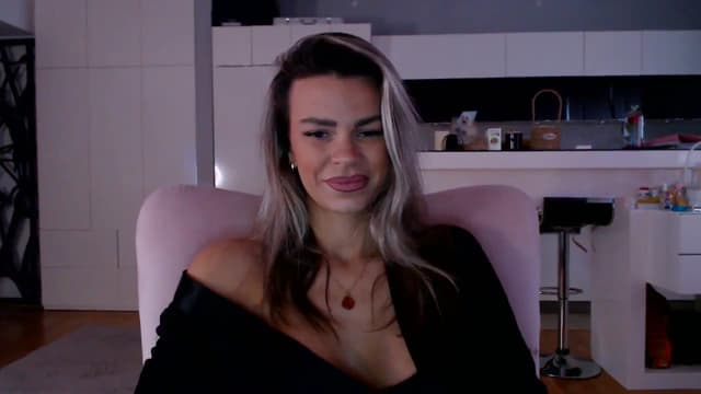 Gallery image thumbnail from D_y_y's myfreecams stream on, 03/01/2026, 06:04 image 19 of 20