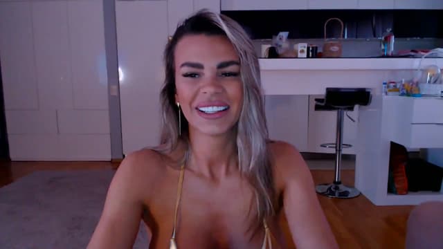 Gallery image thumbnail from D_y_y's myfreecams stream on, 03/13/2026, 05:37 image 2 of 20