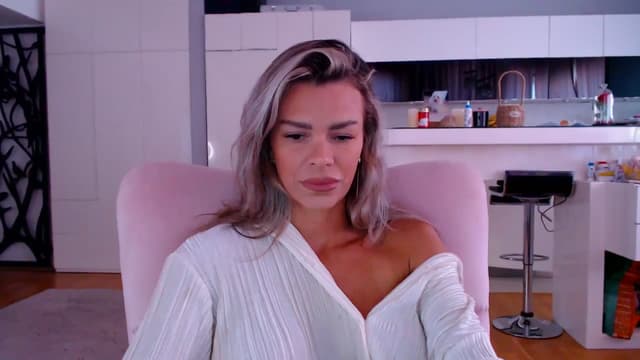 Gallery image thumbnail from D_y_y's myfreecams stream on, 04/28/2026, 05:16 image 19 of 20