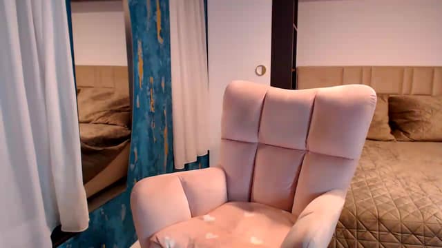 Gallery image thumbnail from D_y_y's myfreecams stream on, 07/01/2026, 05:04 image 14 of 20