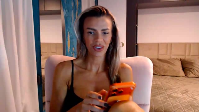 Gallery image thumbnail from D_y_y's myfreecams stream on, 07/07/2026, 04:51 image 16 of 20