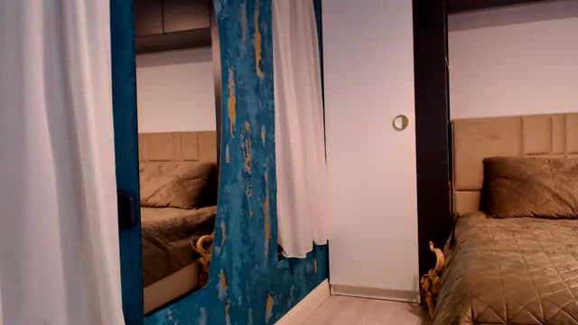 Gallery image thumbnail from D_y_y's myfreecams stream on, 07/18/2026, 05:26 image 9 of 20