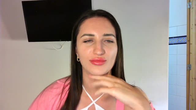 Gallery image thumbnail from Danet's myfreecams stream on, 05/19/2025, 17:30 image 18 of 20